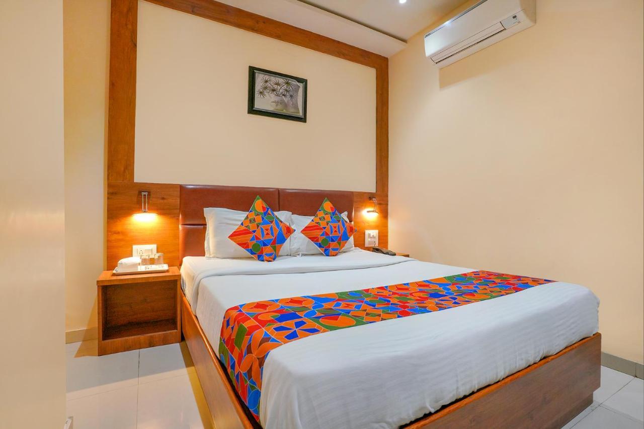 Fabexpress Colaba Grand Hotel Mumbai Bagian luar foto